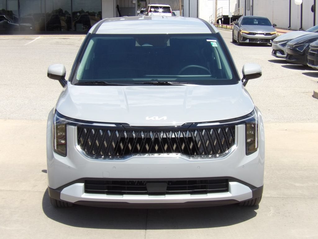 2027 Kia Carnival LXS