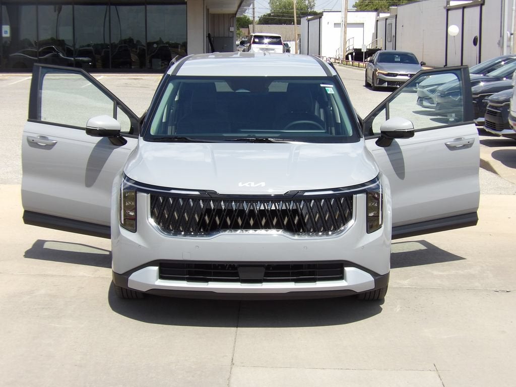 2027 Kia Carnival LXS