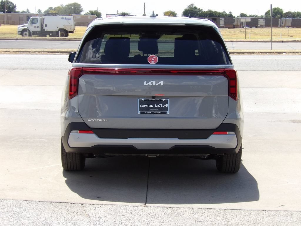 2027 Kia Carnival LXS