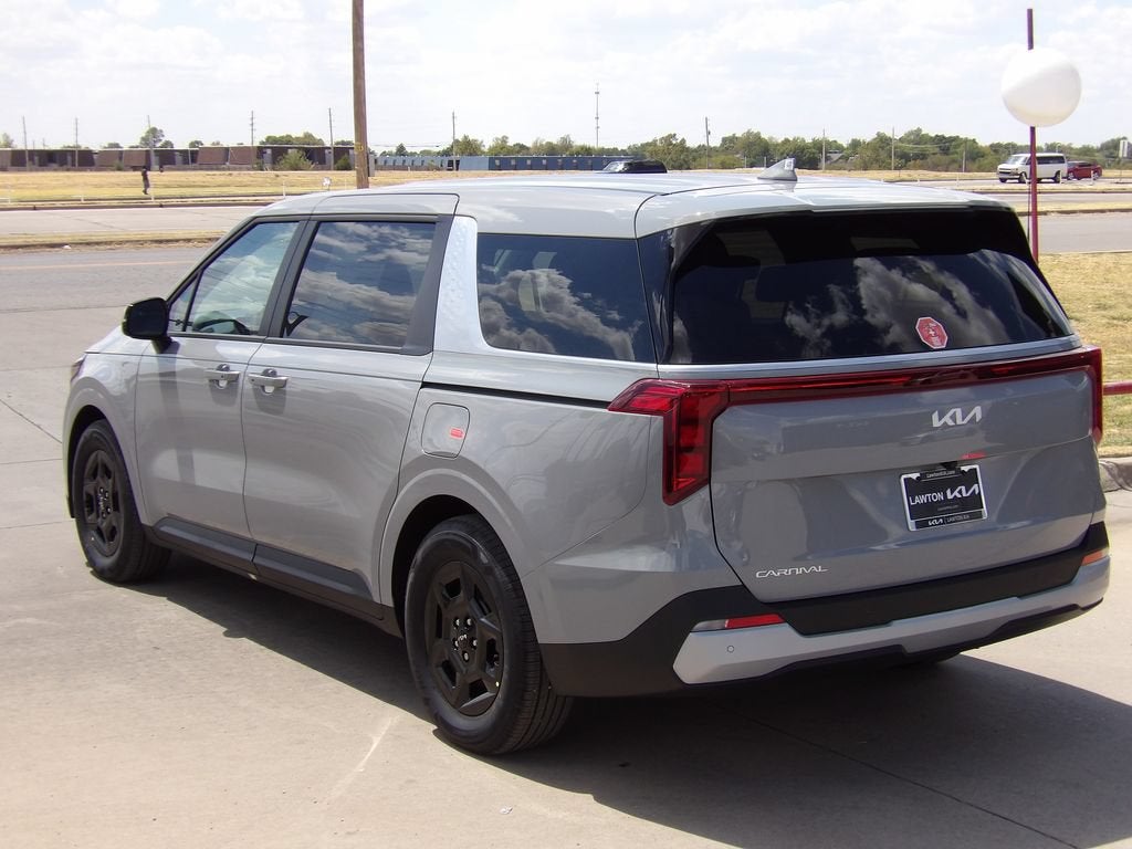 2027 Kia Carnival LXS