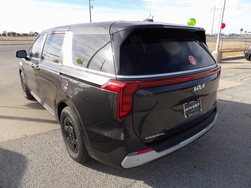 2026 Kia Carnival LXS