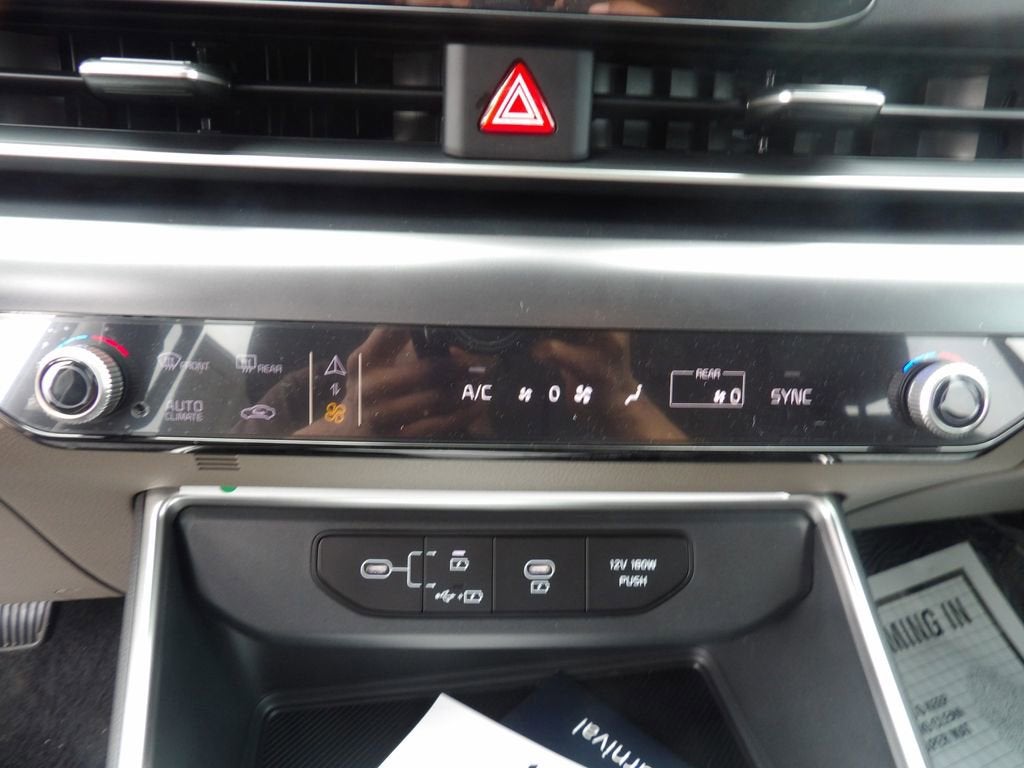 2026 Kia Carnival LXS