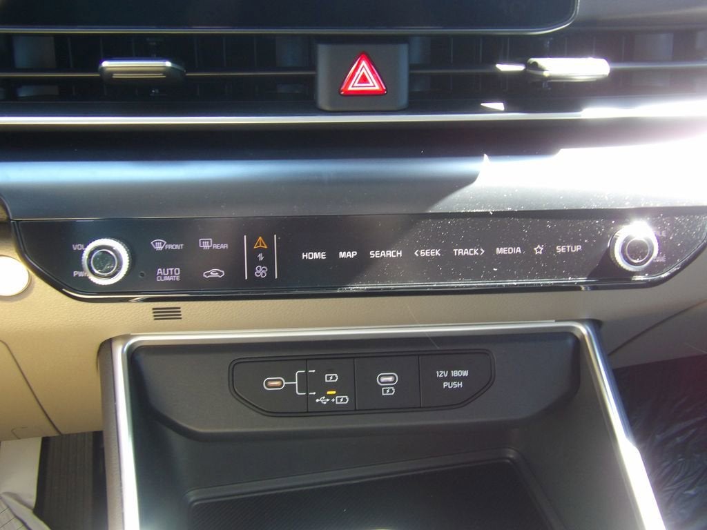 2026 Kia Carnival LXS
