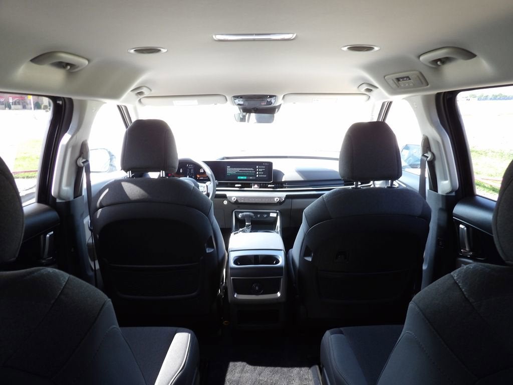 2026 Kia Carnival LX