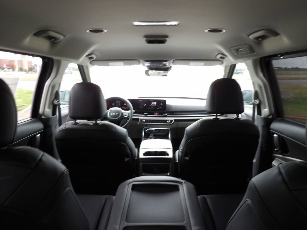 2026 Kia Carnival EX
