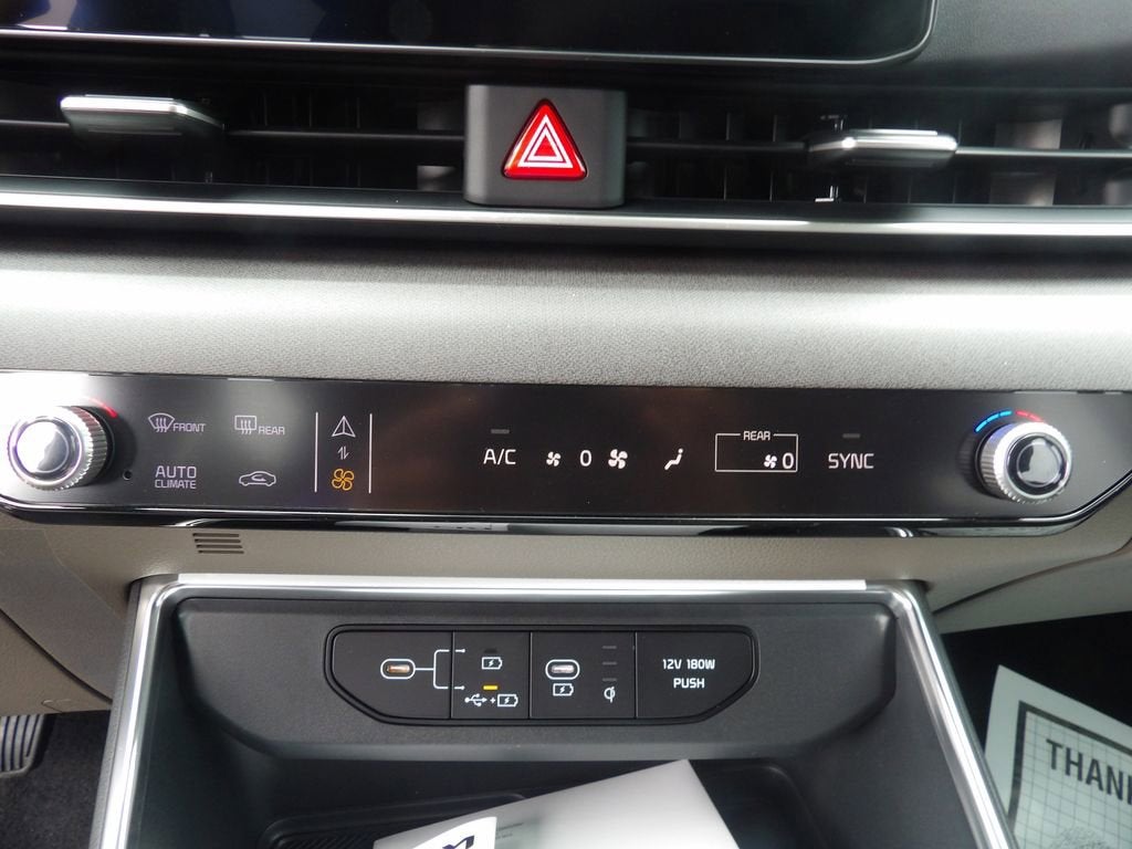 2026 Kia Carnival EX