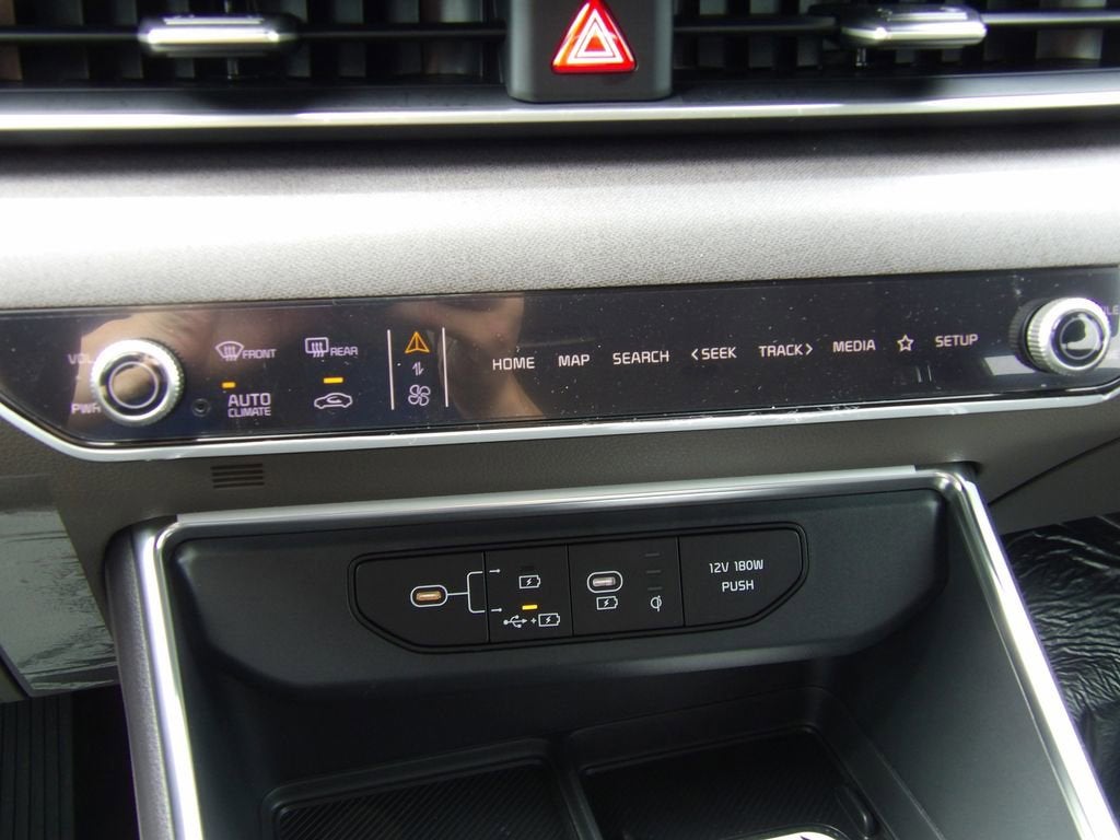 2026 Kia Carnival EX