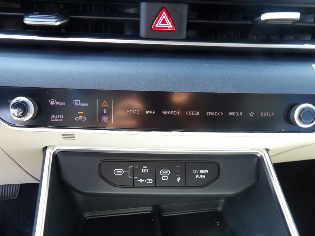 2026 Kia Carnival EX