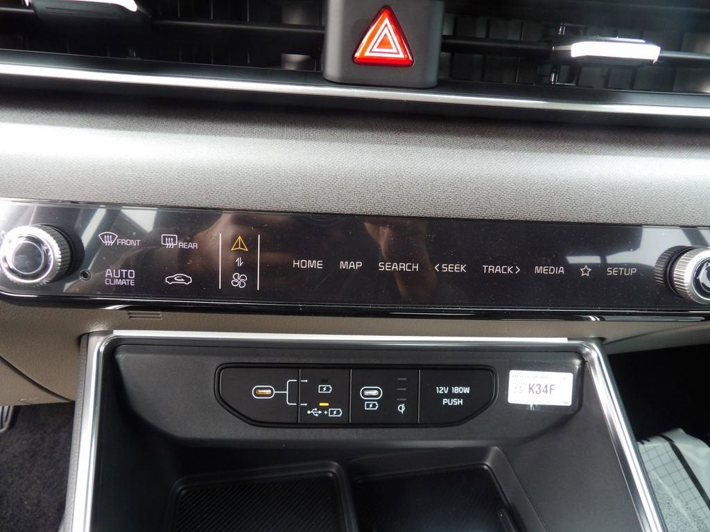 2026 Kia Carnival EX