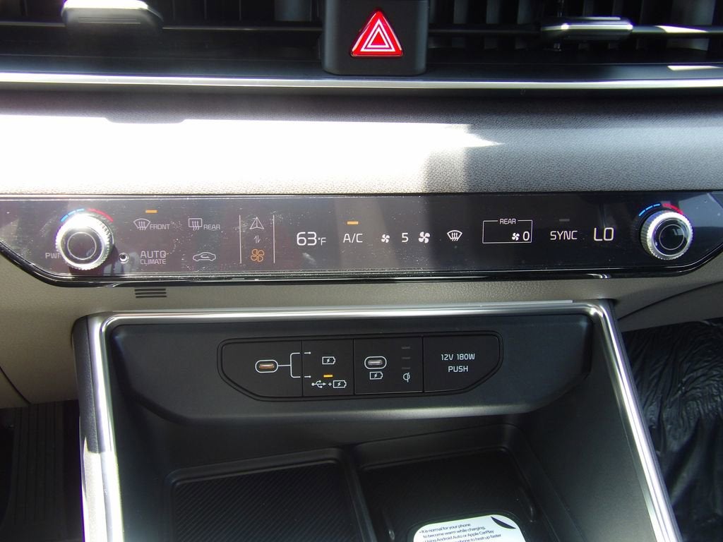 2026 Kia Carnival EX