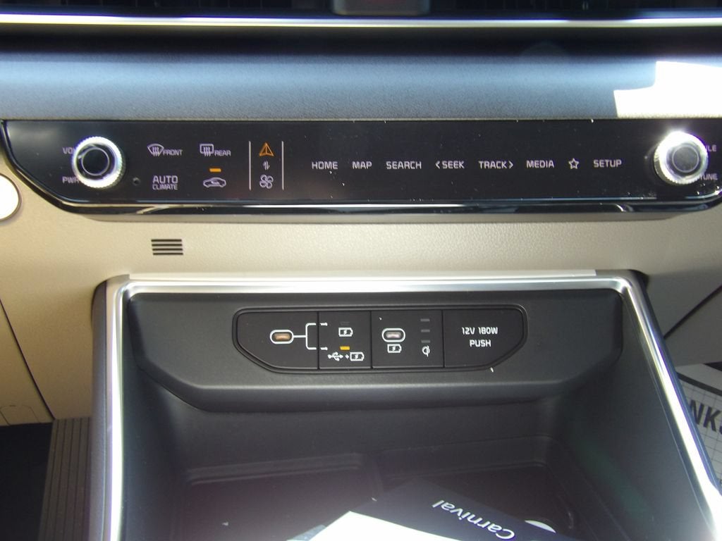 2026 Kia Carnival EX