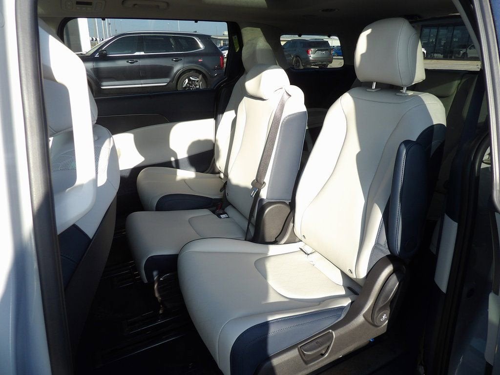 2026 Kia Carnival SX