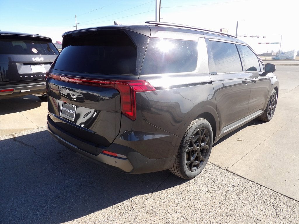 2026 Kia Carnival SX