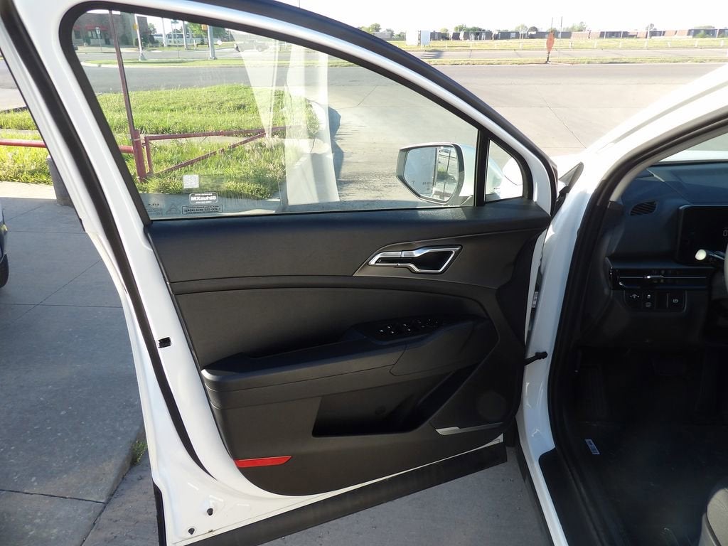 2026 Kia Sportage Hybrid LX