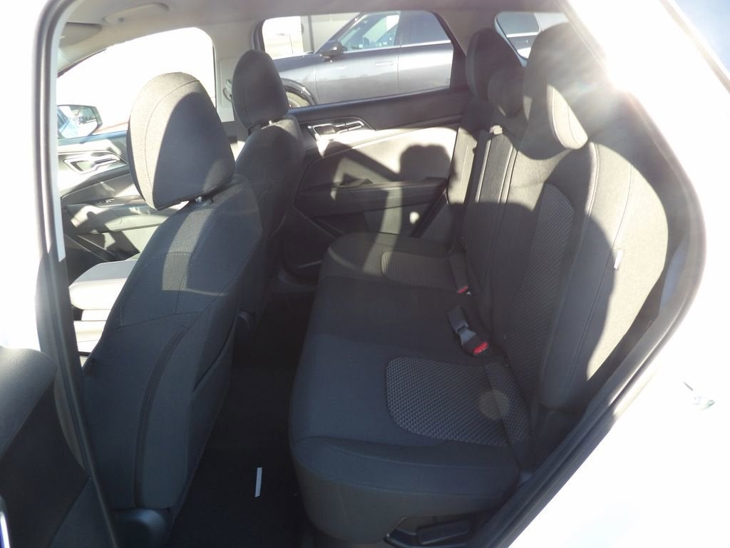 2026 Kia Sportage Hybrid LX