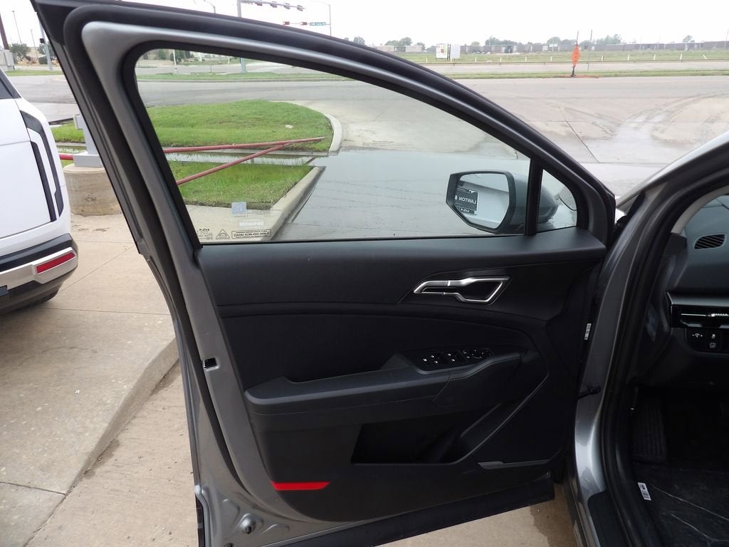 2026 Kia Sportage Hybrid LX