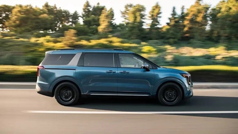 The 2026 Kia Carnival competes directly with the 2026 Toyota Sienna, 2026 Chrysler Pacifica, and 2026 Honda Odyssey minivans.