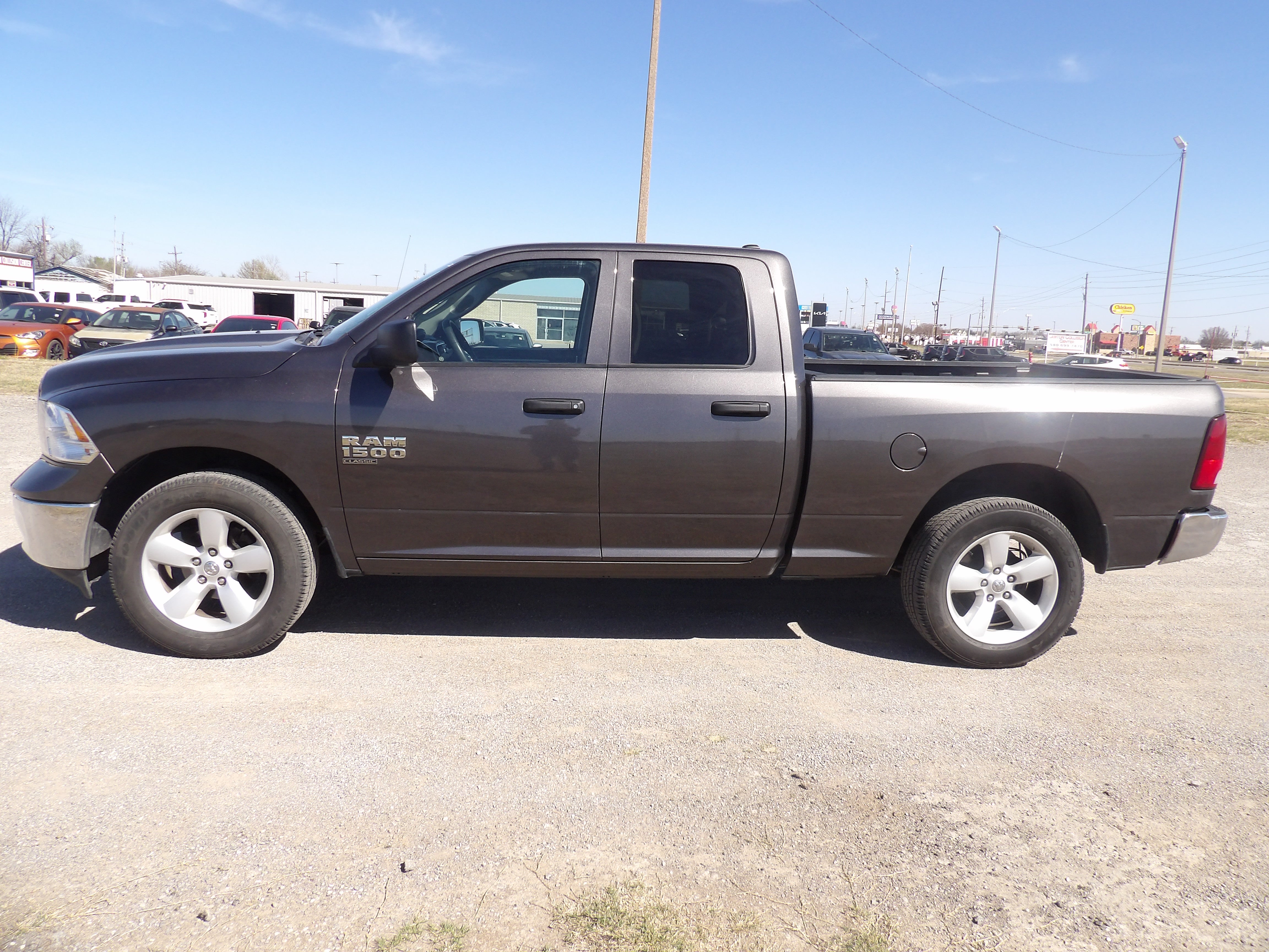 2024 Ram 1500 Classic SLT